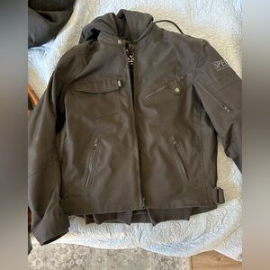 Motorcycle jacket